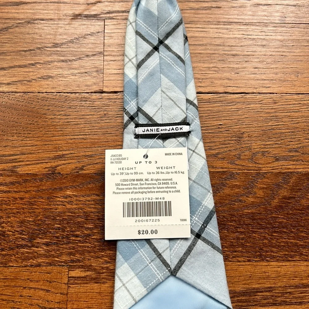 Janie and Jack boys tie, new with tags , size up to 3 years